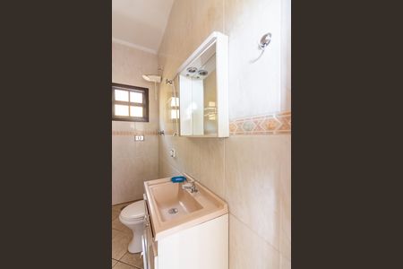 Casa à venda com 368m², 4 quartos e 10 vagas Casa à venda com 368m², 4 quartos e 10 vagasBanheiro 4