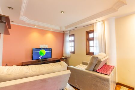 Casa à venda com 368m², 4 quartos e 10 vagas Casa à venda com 368m², 4 quartos e 10 vagasSala