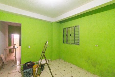 Quarto de casa para alugar com 1 quarto, 27m² em Vila Menck, Osasco