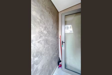 Varanda de kitnet/studio para alugar com 1 quarto, 30m² em Barra Funda, São Paulo