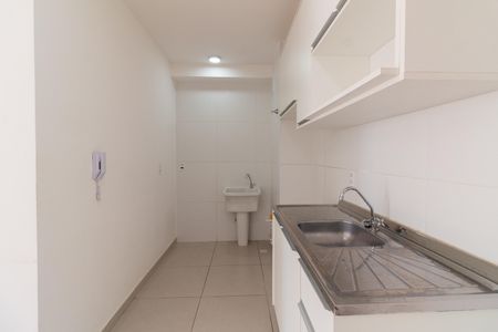 Sala - Cozinha de apartamento para alugar com 2 quartos, 40m² em Vila Butantã, São Paulo