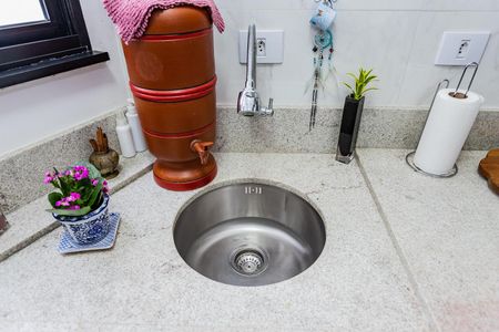 Apartamento à venda com 72m², 2 quartos e 1 vaga Apartamento à venda com 72m², 2 quartos e 1 vagaCozinha e Área de Serviço