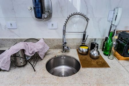 Apartamento à venda com 72m², 2 quartos e 1 vaga Apartamento à venda com 72m², 2 quartos e 1 vagaCozinha e Área de Serviço