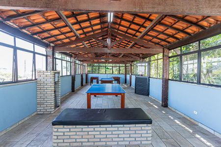 Apartamento à venda com 72m², 2 quartos e 1 vaga Apartamento à venda com 72m², 2 quartos e 1 vagaSala de jogos