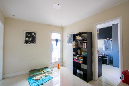 Apartamento à venda com 236m², 3 quartos e 4 vagas Apartamento à venda com 236m², 3 quartos e 4 vagasHall da área íntima