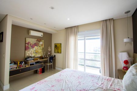 Apartamento à venda com 236m², 3 quartos e 4 vagas Apartamento à venda com 236m², 3 quartos e 4 vagasQuarto 1 - Suíte