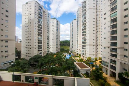 Apartamento à venda com 236m², 3 quartos e 4 vagas Apartamento à venda com 236m², 3 quartos e 4 vagasVista do quarto 1