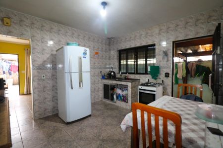 Cozinha de casa à venda com 4 quartos, 170m² em Vila Nogueira, Diadema