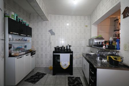 Casa à venda com 170m², 4 quartos e 3 vagasCasa 02