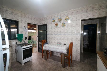 Casa à venda com 170m², 4 quartos e 3 vagasCozinha