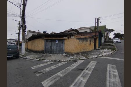 Casa à venda com 170m², 4 quartos e 3 vagasFachada