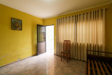 Sala de casa à venda com 4 quartos, 170m² em Vila Nogueira, Diadema