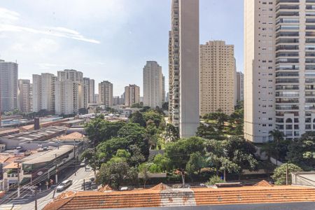 Apartamento para alugar com 27m², 1 quarto e sem vaga Apartamento para alugar com 27m², 1 quarto e sem vagaVaranda - Vista