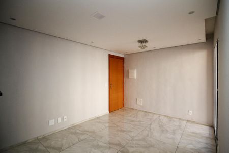 Sala de apartamento para alugar com 2 quartos, 47m² em Rio Cotia, Cotia