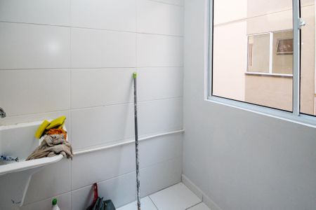 Apartamento para alugar com 47m², 2 quartos e 1 vaga Apartamento para alugar com 47m², 2 quartos e 1 vagaLavanderia