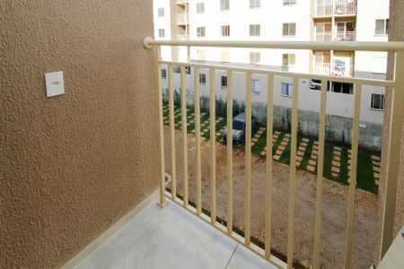 Varanda Sala de apartamento para alugar com 2 quartos, 47m² em Rio Cotia, Cotia