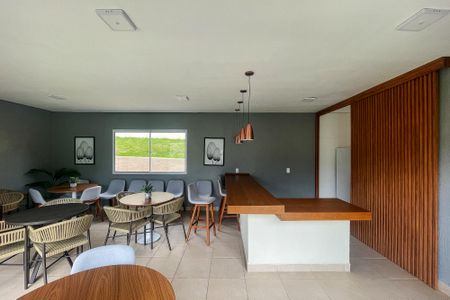 Apartamento para alugar com 47m², 2 quartos e 1 vaga Apartamento para alugar com 47m², 2 quartos e 1 vagaÁrea comum - Salão de festas