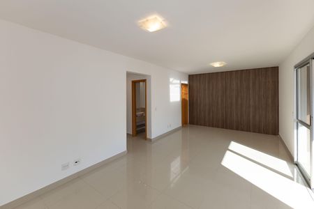 Apartamento à venda com 126m², 3 quartos e 2 vagasSala