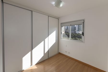 Apartamento à venda com 126m², 3 quartos e 2 vagasQuarto 1