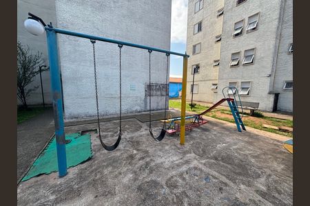 Apartamento à venda com 52m², 2 quartos e 1 vaga Apartamento à venda com 52m², 2 quartos e 1 vagaÁrea comum - Playground