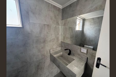 Apartamento à venda com 52m², 2 quartos e 1 vaga Apartamento à venda com 52m², 2 quartos e 1 vagaBanheiro