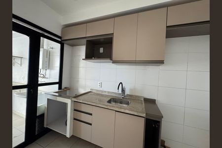 Cozinha de apartamento para alugar com 2 quartos, 62m² em Continental, Osasco