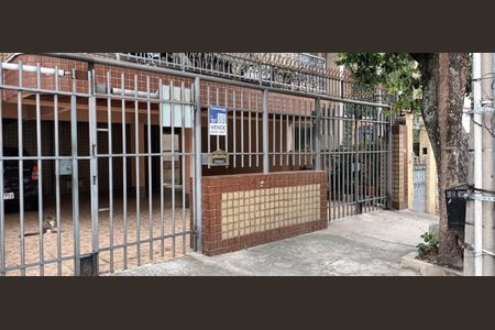 Apartamento à venda com 77m², 3 quartos e 1 vaga Apartamento à venda com 77m², 3 quartos e 1 vagaFachada