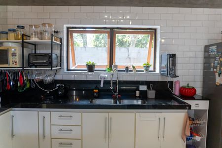 Casa de condomínio para alugar com 500m², 3 quartos e 2 vagasCozinha