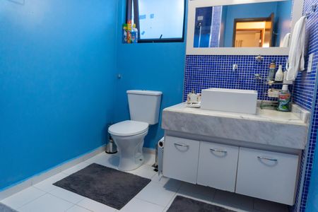 Casa de condomínio para alugar com 500m², 3 quartos e 2 vagasBanheiro