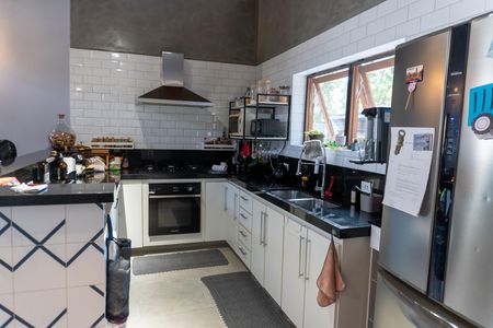 Casa de condomínio para alugar com 500m², 3 quartos e 2 vagasCozinha