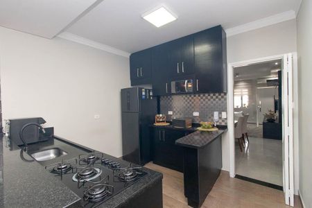 Casa de condomínio à venda com 110m², 3 quartos e 2 vagasCozinha
