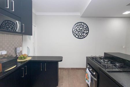 Casa de condomínio à venda com 110m², 3 quartos e 2 vagasCozinha