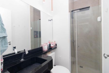 Casa de condomínio à venda com 110m², 3 quartos e 2 vagasBanheiro Social
