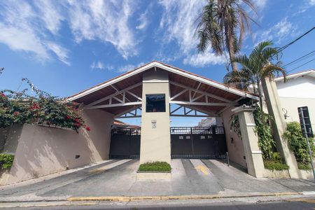 Casa de condomínio à venda com 110m², 3 quartos e 2 vagasFachada
