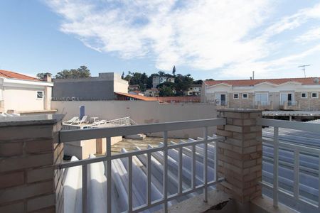 Casa de condomínio à venda com 110m², 3 quartos e 2 vagasSacada do Quarto Suíte
