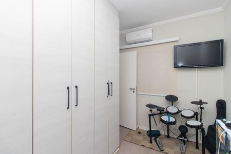 Casa de condomínio à venda com 110m², 3 quartos e 2 vagasQuarto 2