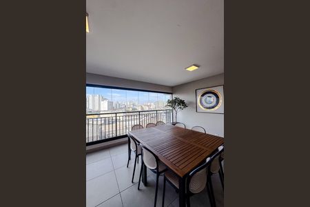 Apartamento à venda com 123m², 3 quartos e 2 vagas Apartamento à venda com 123m², 3 quartos e 2 vagasVaranda da Sala