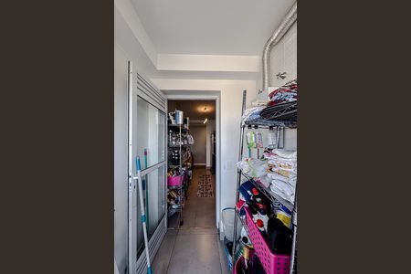 Apartamento à venda com 123m², 3 quartos e 2 vagas Apartamento à venda com 123m², 3 quartos e 2 vagasÁrea de Serviço