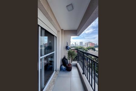 Apartamento à venda com 123m², 3 quartos e 2 vagas Apartamento à venda com 123m², 3 quartos e 2 vagasVaranda da Suíte