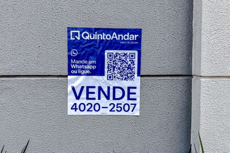 Apartamento à venda com 123m², 3 quartos e 2 vagas Apartamento à venda com 123m², 3 quartos e 2 vagasPlaquinha