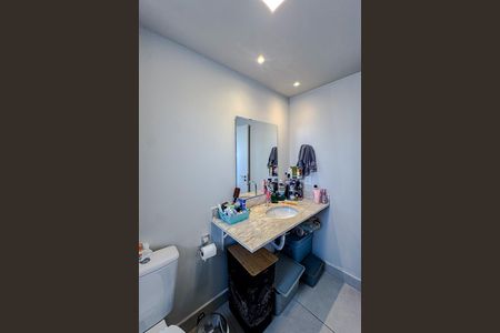 Apartamento à venda com 123m², 3 quartos e 2 vagas Apartamento à venda com 123m², 3 quartos e 2 vagasBanheiro da Suíte