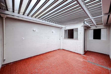 Casa à venda com 134m², 2 quartos e 1 vagaÁrea externa