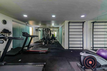 Apartamento à venda com 67m², 3 quartos e 1 vaga Apartamento à venda com 67m², 3 quartos e 1 vagaÁrea comum - Academia