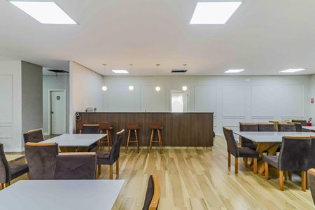 Apartamento à venda com 67m², 3 quartos e 1 vaga Apartamento à venda com 67m², 3 quartos e 1 vagaÁrea comum - Salão de festas
