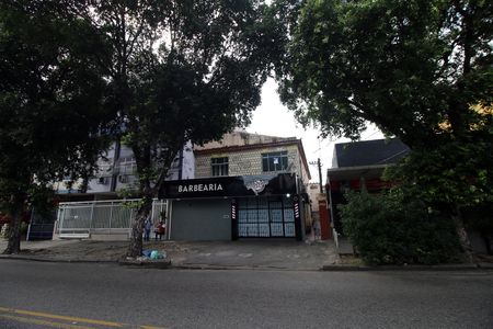 Apartamento para alugar com 70m², 2 quartos e sem vagaFachada