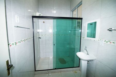 Apartamento para alugar com 70m², 2 quartos e sem vagaBanheiro