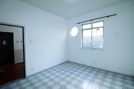 Sala de apartamento para alugar com 2 quartos, 70m² em Vista Alegre, Rio de Janeiro
