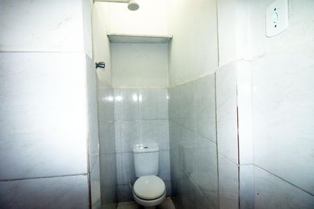 Apartamento para alugar com 70m², 2 quartos e sem vagaBanheiro de serviço
