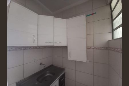 Cozinha de apartamento à venda com 2 quartos, 43m² em Santa Ifigênia, São Paulo