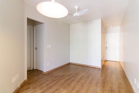 Apartamento para alugar com 56m², 2 quartos e 1 vagaSala
